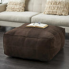 Pouf quadrato in pelle a profilo basso con design patchwork